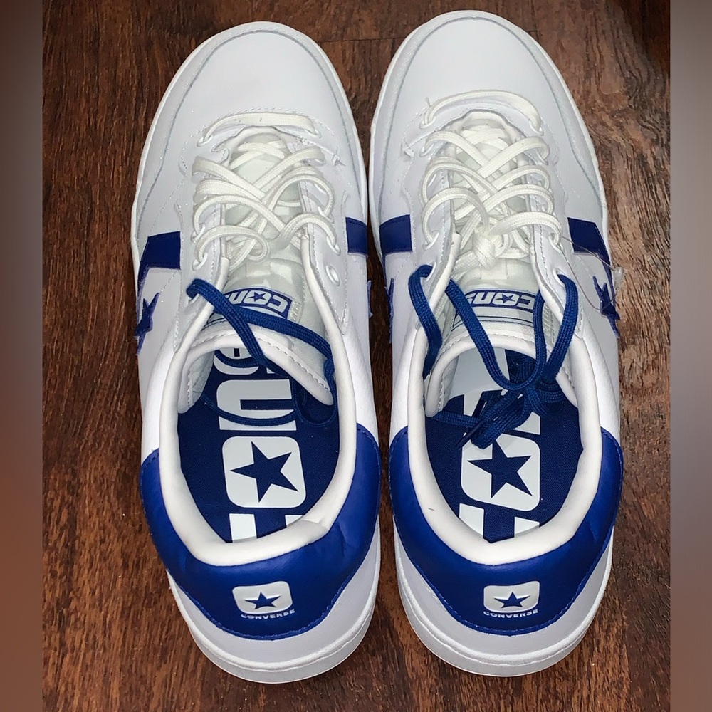 Converse White and Blue Low-Top Sneakers - Picture 10 of 16
